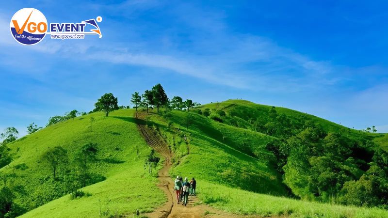 Trekking tại cung Tà Năng hùng vĩ
