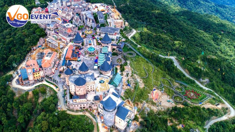 Đỉnh núi Bà Nà