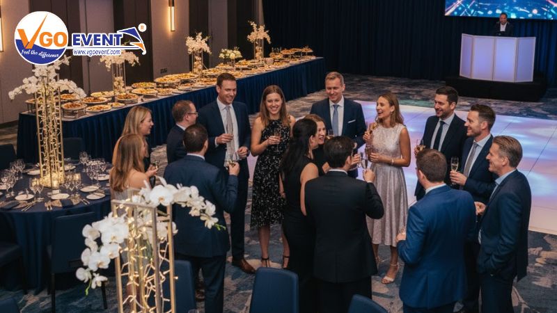 Tổ chức buổi tiệc trong không khí ấm cúng