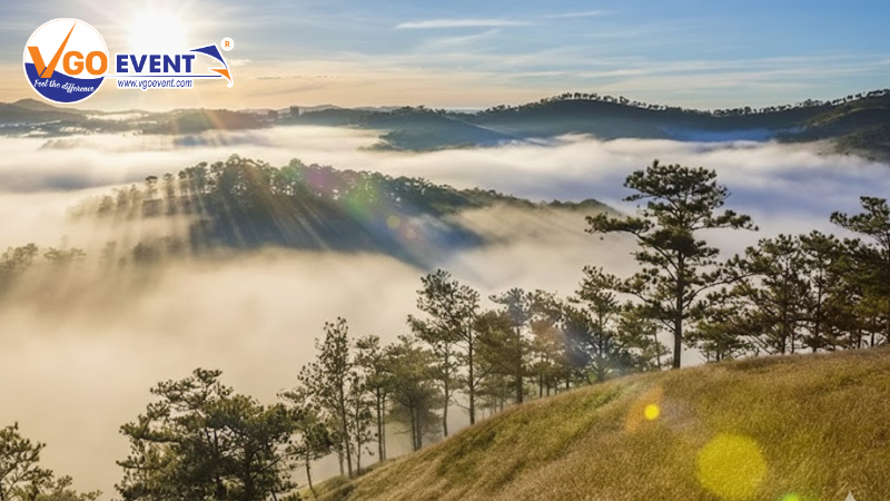 Lối tắt lãng mạn nhất để chạm vào biển mây