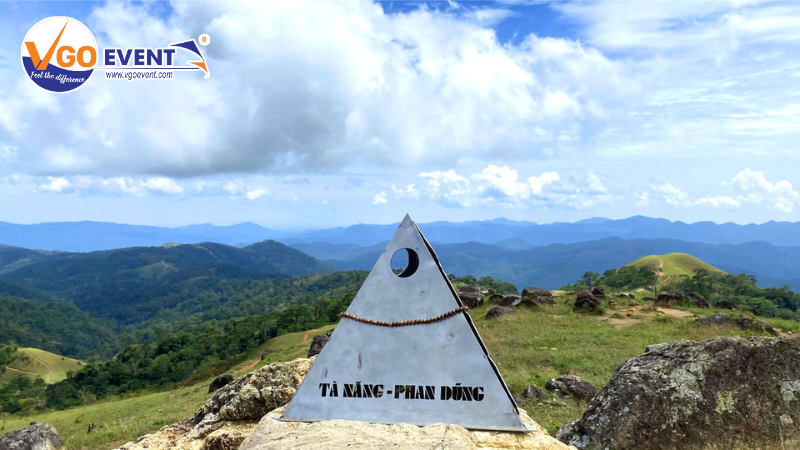 Nơi bầu trời và đồng cỏ hòa làm một