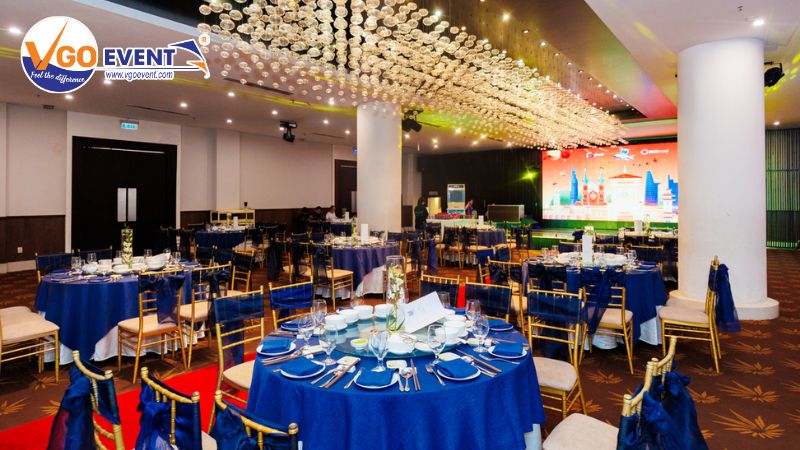 Không gian sự kiện được chuẩn bị đầy đủ
