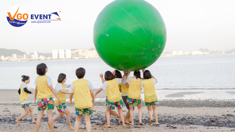 Bóng đá khổng lồ