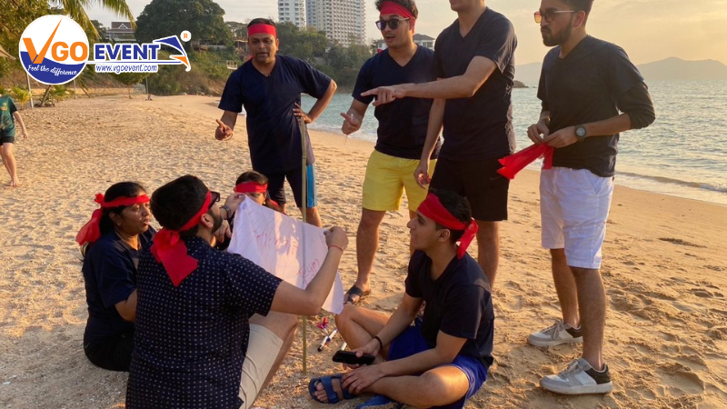 Đuổi hình bắt chữ phiên bản cơ thể