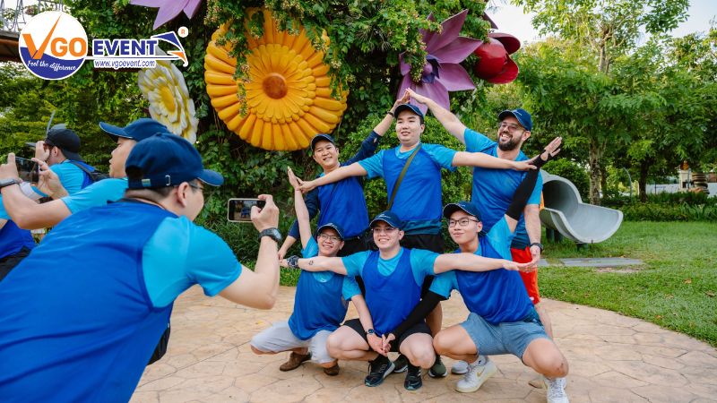 Kết hợp vận động, tư duy và khám phá trong tour Amazing Race