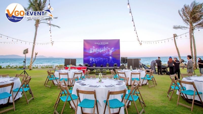 Không gian tổ chức Gala Dinner biển ấn tượng cho doanh nghiệp