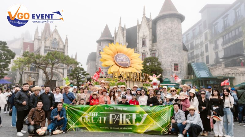 Đoàn khám phá Bà Nà Hills trong tour du lịch MICE tại Đà Nẵng